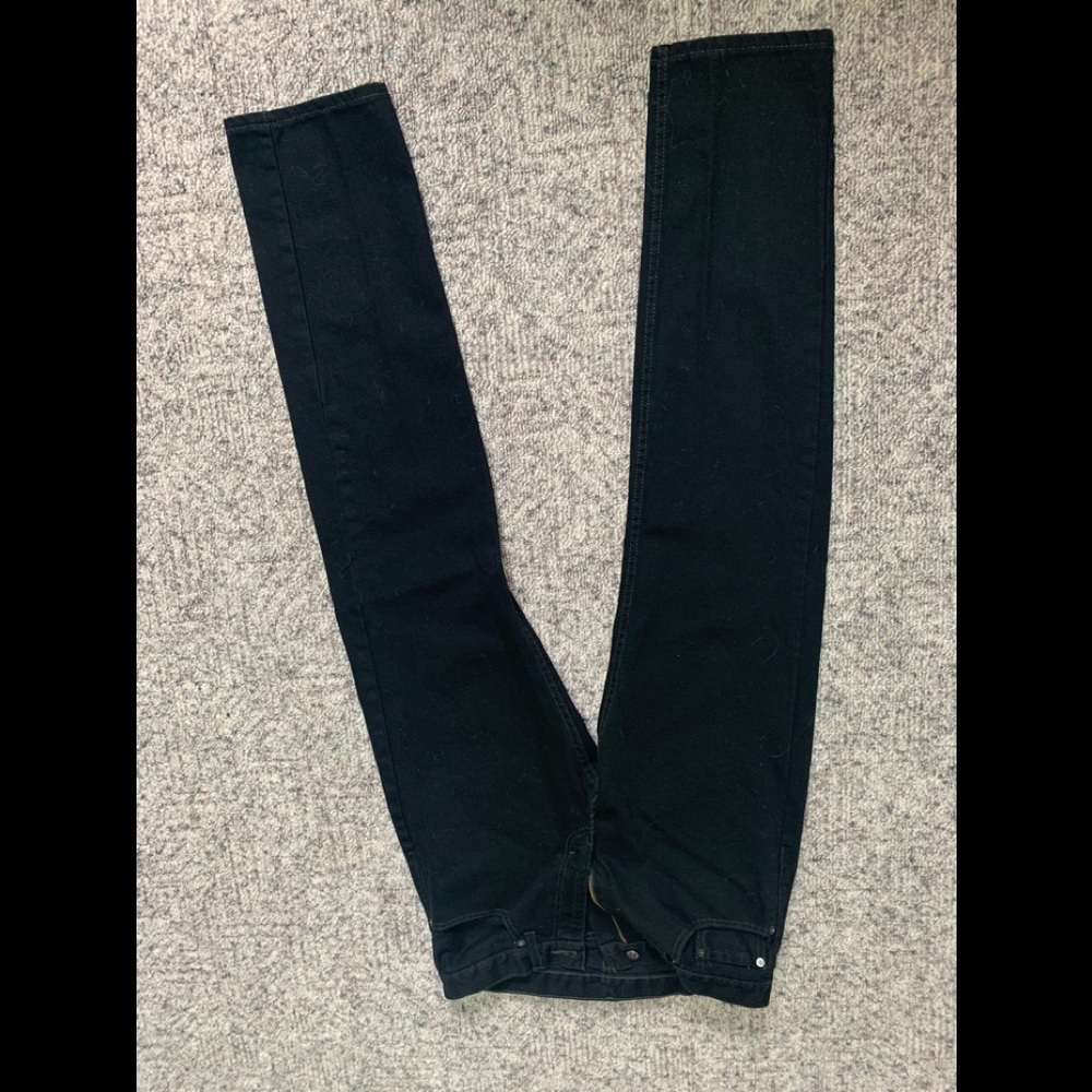 Levi jeans